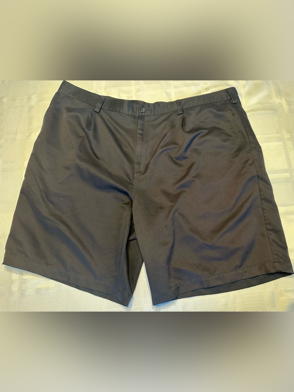 Men’s Eddie Bauer Sport Black Polyester Shorts Size 42